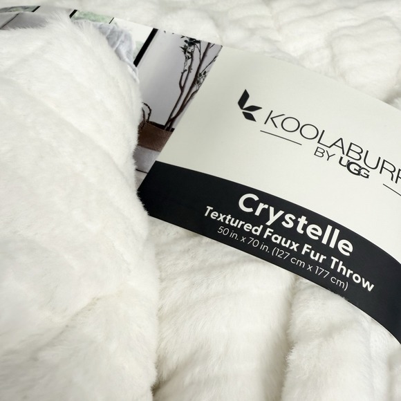 Koolaburra by UGG Crystelle Textured Faux Fur Throw 50" x 70" White BRAND NEW - Picture 4 of 4